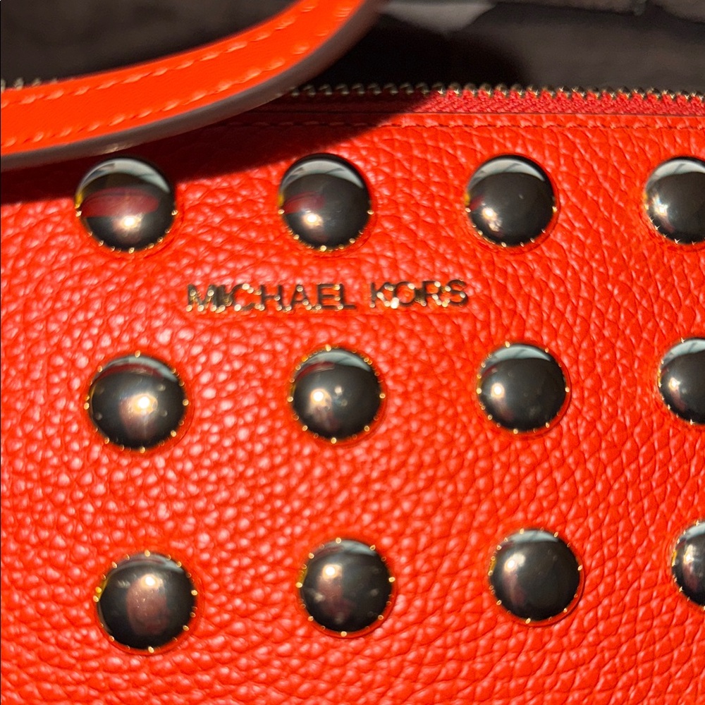 Michael Kors big jet set travel, Orange Studded Clutch - Picture 5 of 14